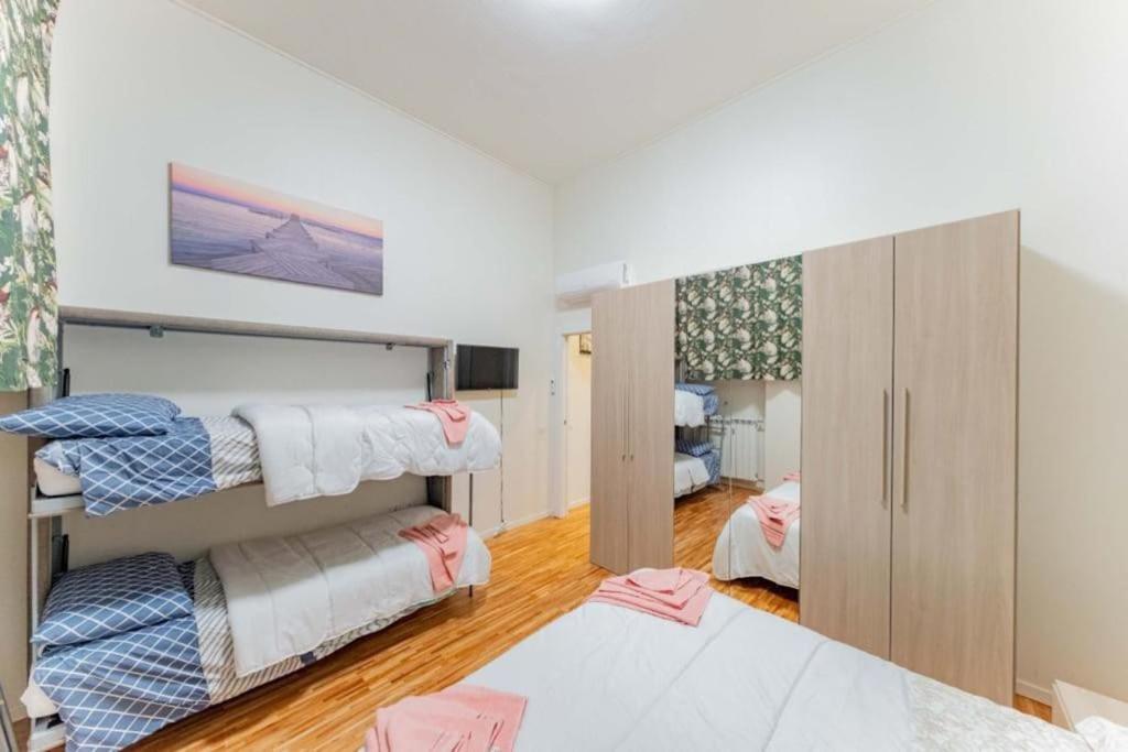 Comfy Appartment Near Metro M3 - Wifi Milan Bagian luar foto